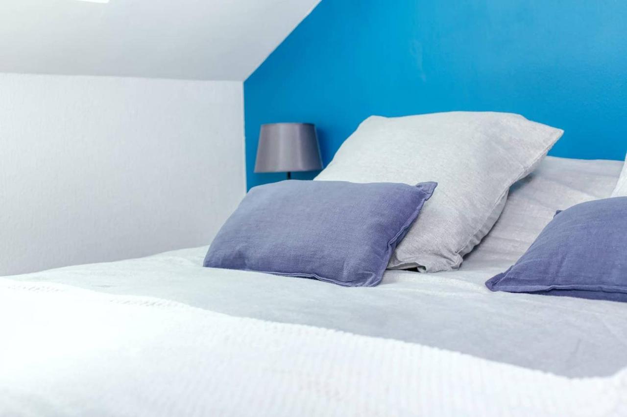 Апартаменты T3 Duplex Hypercentre Cholet Logement Entier 3 Lits Экстерьер фото